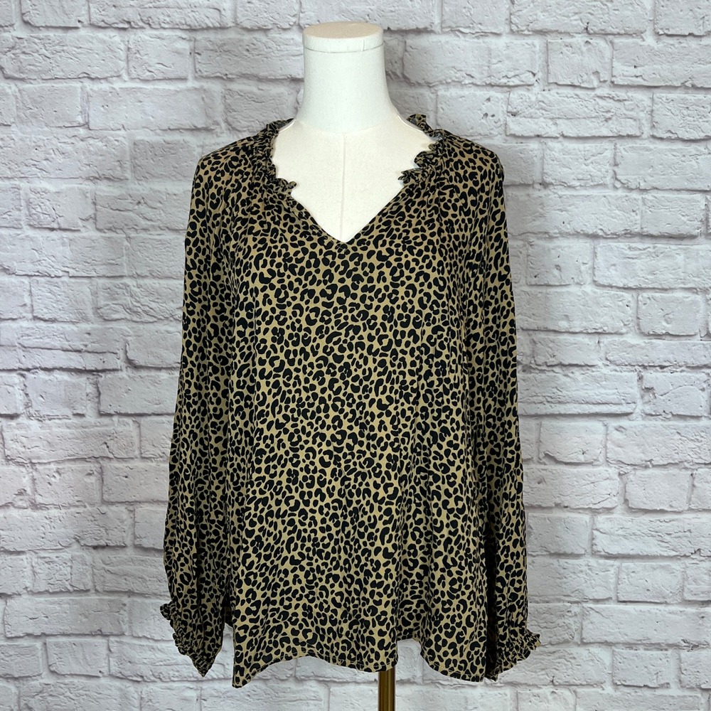 Old Navy Women's M Leopard Print Blouse Rayon Ruffle Neck Chiccore Boho